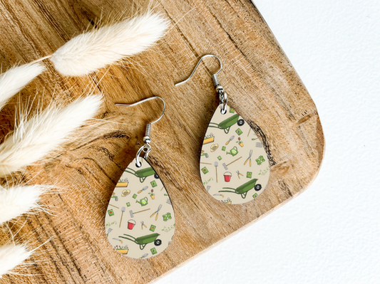 GARDENING Gardener print dangle teardrop earrings